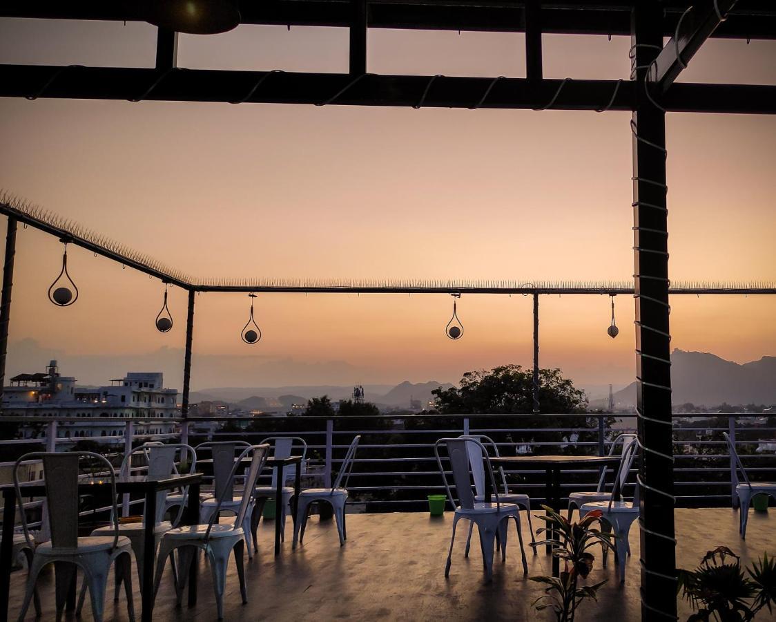 Hotel Lake Bridge Udaipur Luaran gambar