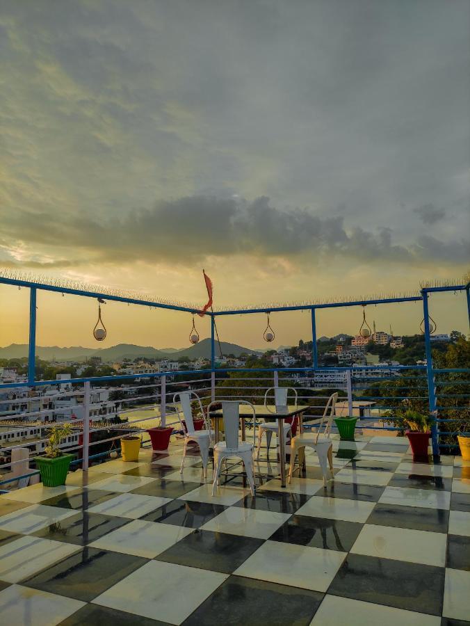 Hotel Lake Bridge Udaipur Luaran gambar